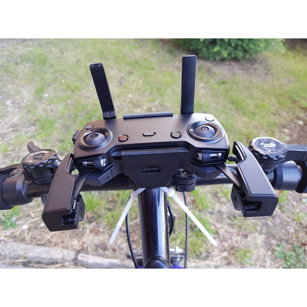 Bisiklet Gidonu Drone Kumandası Tutucusu görsel 3
