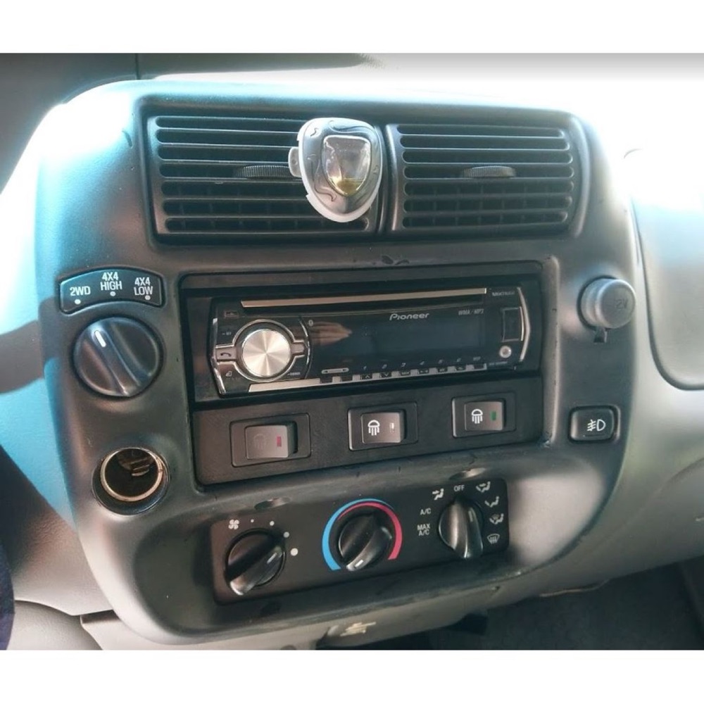 Ford Ranger/Explorer Tek DIN Aftermarket Radyo Çerçevesi görsel 3
