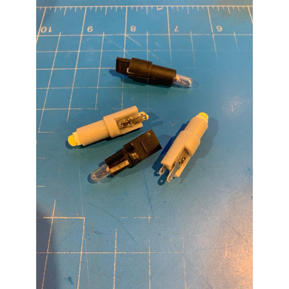 VW Vanagon LED Lamba Fikstürü görsel 2