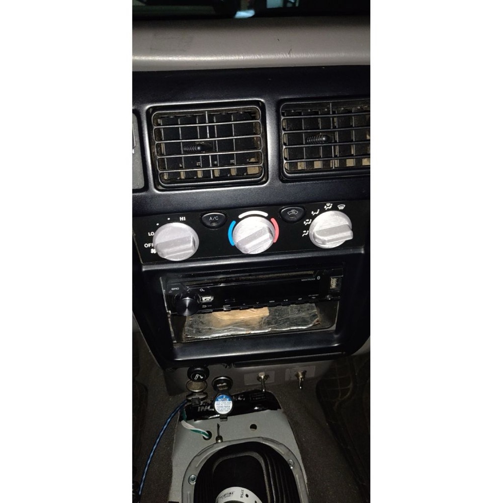 Toyota Tacoma HVAC kontrol düğmesi seti