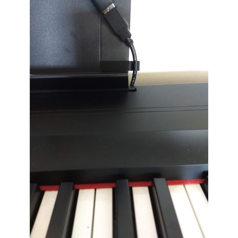 Yamaha P-125 Kablo Klipsi