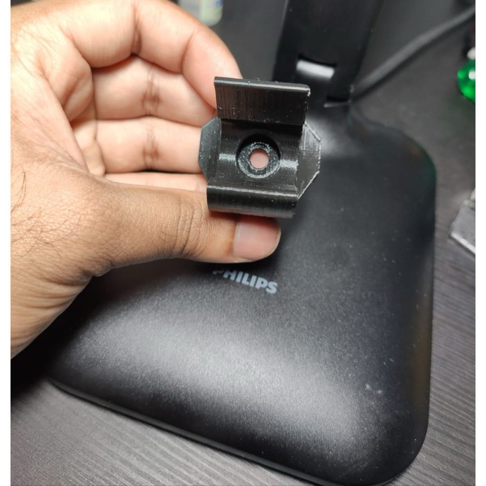 Ford Figo Torpido Gözü Menteşesi görsel 3