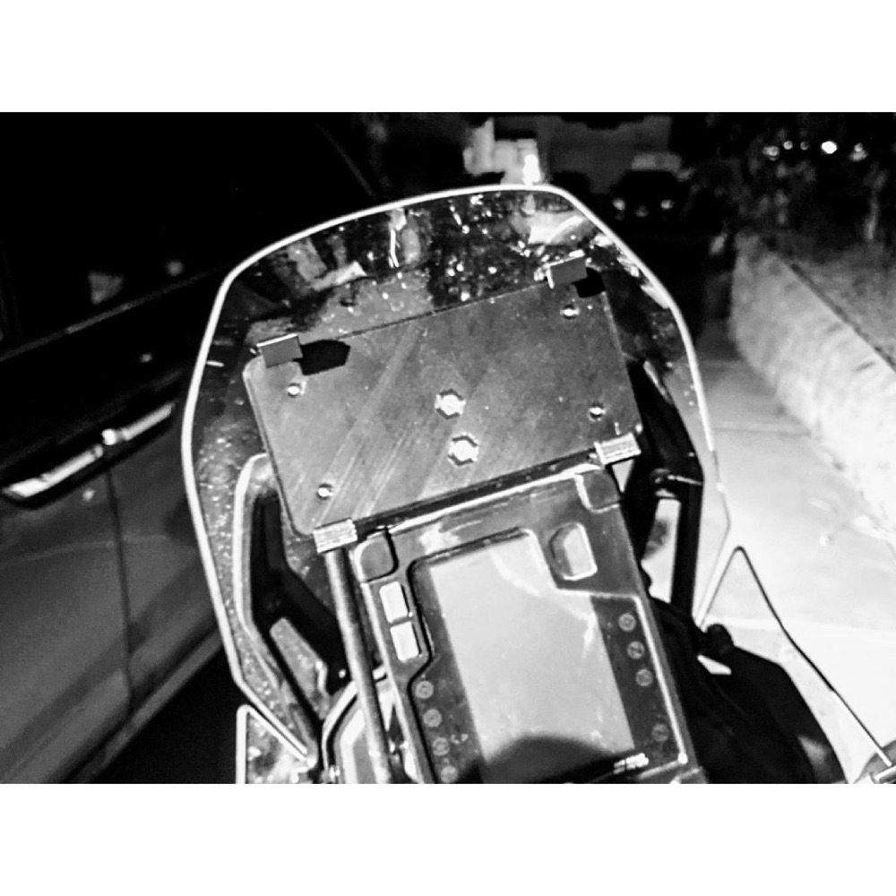 Yamaha Ténéré 700 Gösterge Üstü Telefon Aparatı görsel 3