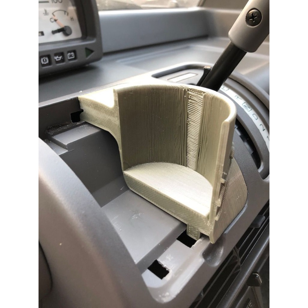 Nissan S-Cargo bardaklık görsel 2