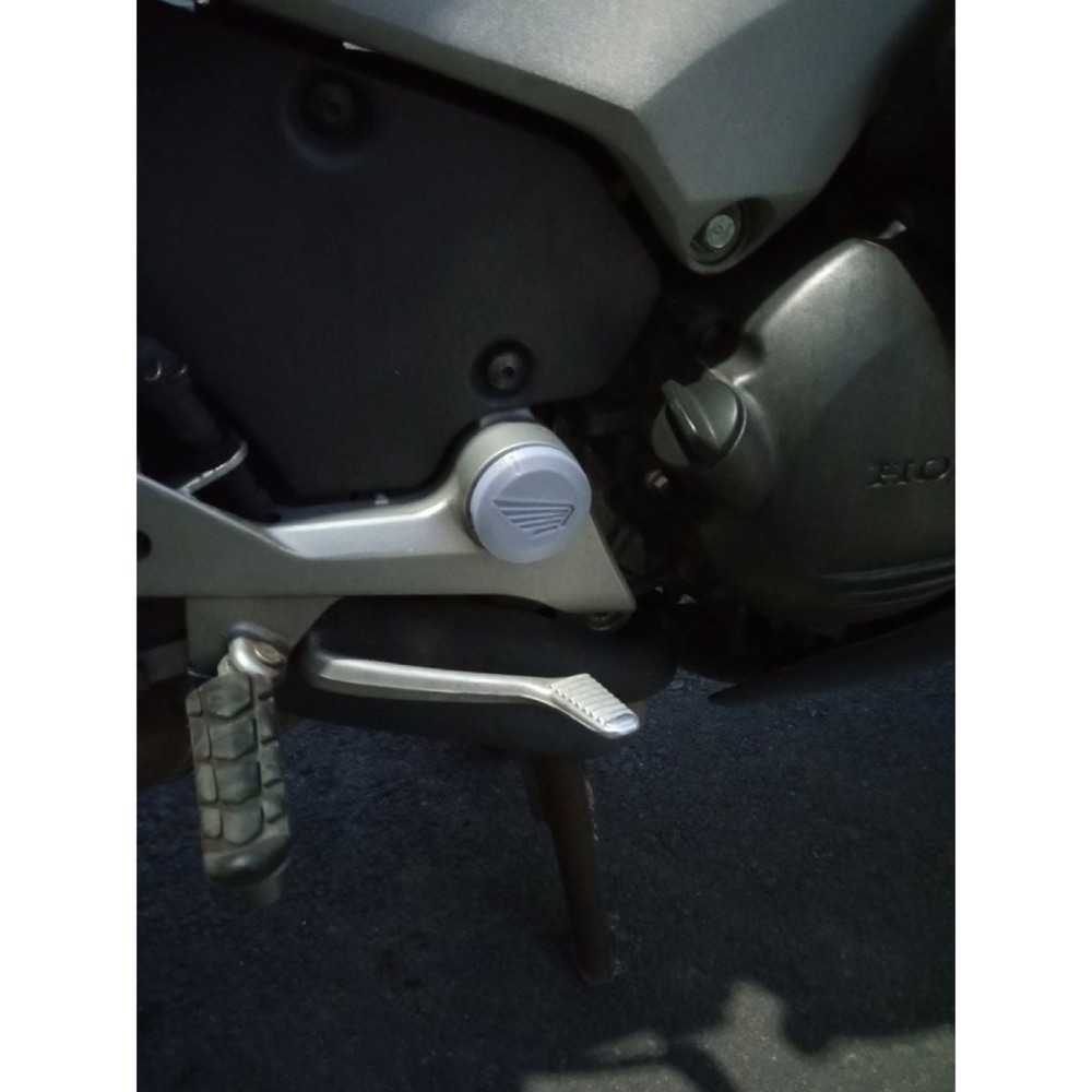 Honda VFR800 RC46 Kapak Tapası
