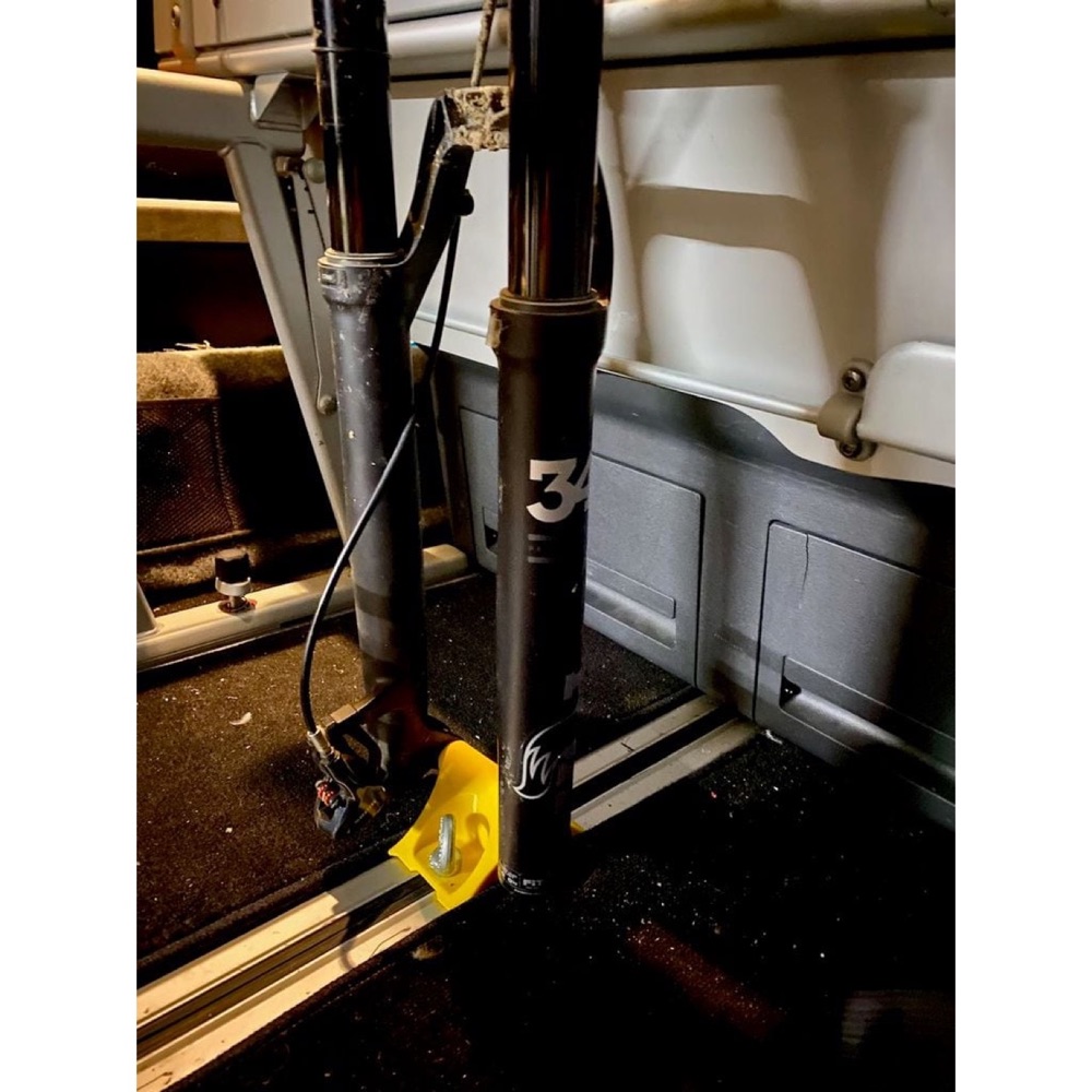 VW T5/T6 Alt Ray MTB Gabel Montajı