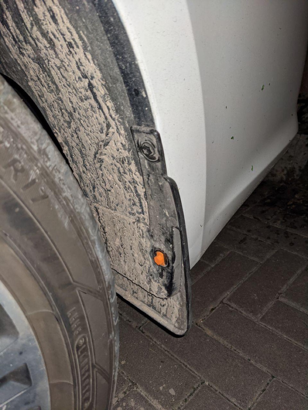 Çamur Koruyucu Vida Yedeği (Toyota Corolla 9015960603)