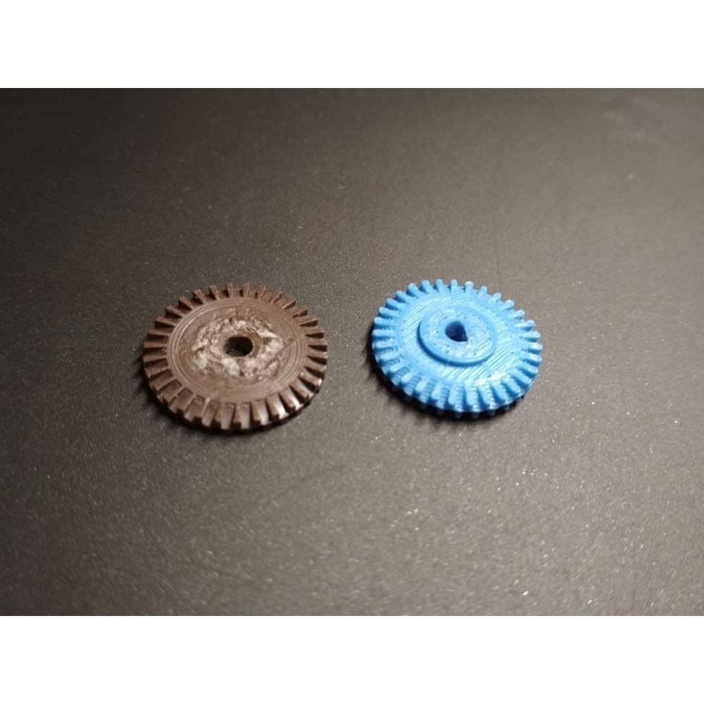 Toyota Yaris / Vitz Cam Suyu Pompası Çarkı görsel 2