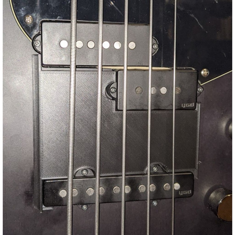 Yamaha BB735A Bas Gitar Rampa ve Başparmak Dayanağı görsel 2
