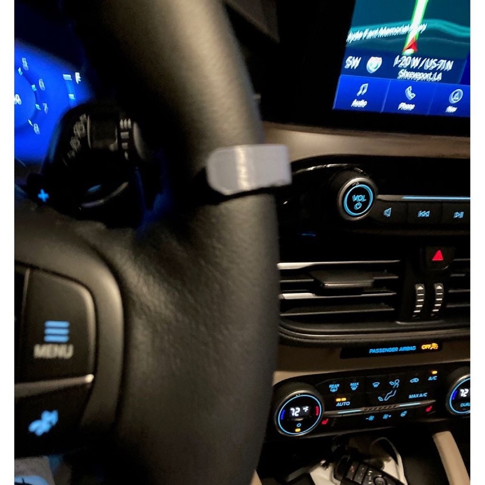 Ford Escape (2020, Titanium) Direksiyon Dengeleme Ağırlık Yuvası