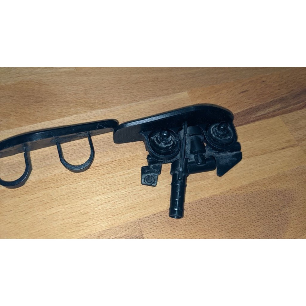 Xenon Far Yıkama Nozul Kapağı (BMW E46 Facelift Uyumlu) görsel 3