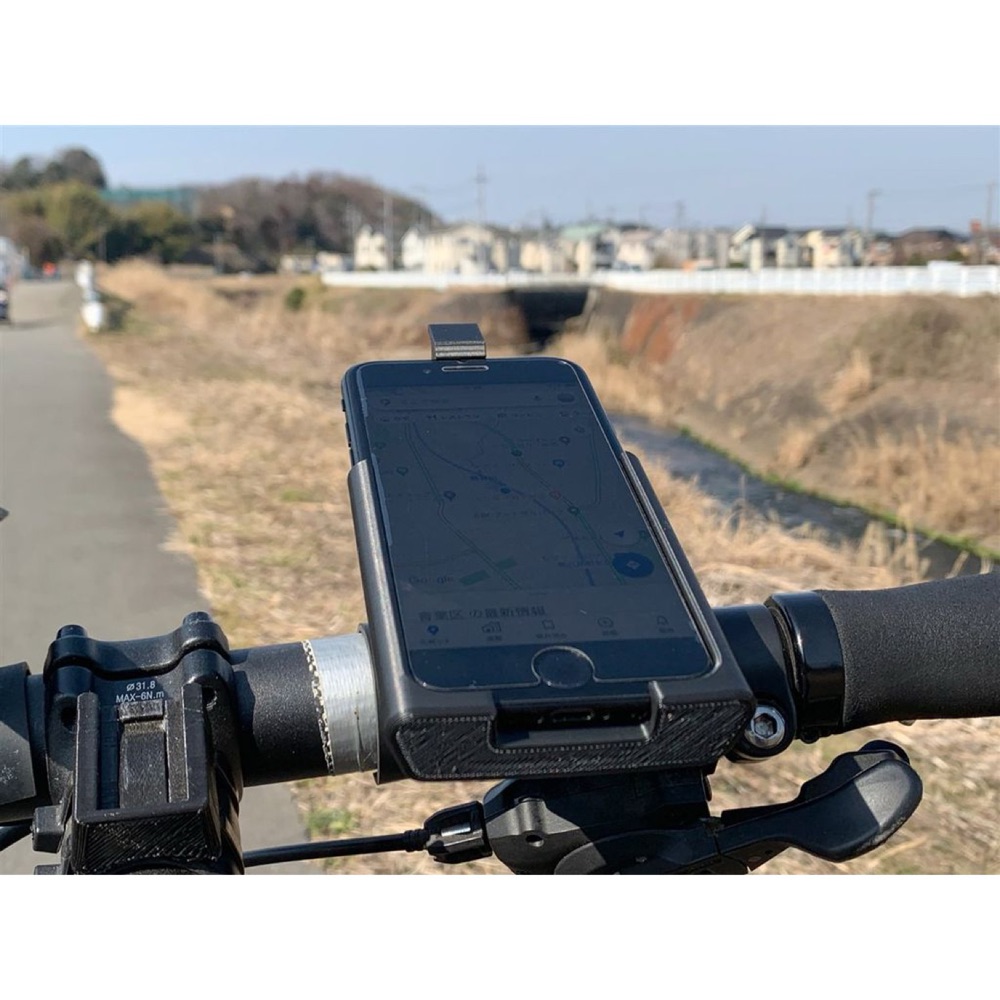 iPhone Bisiklet Gidonu Tutucusu (7'den 13'e Uyumlu Seri)