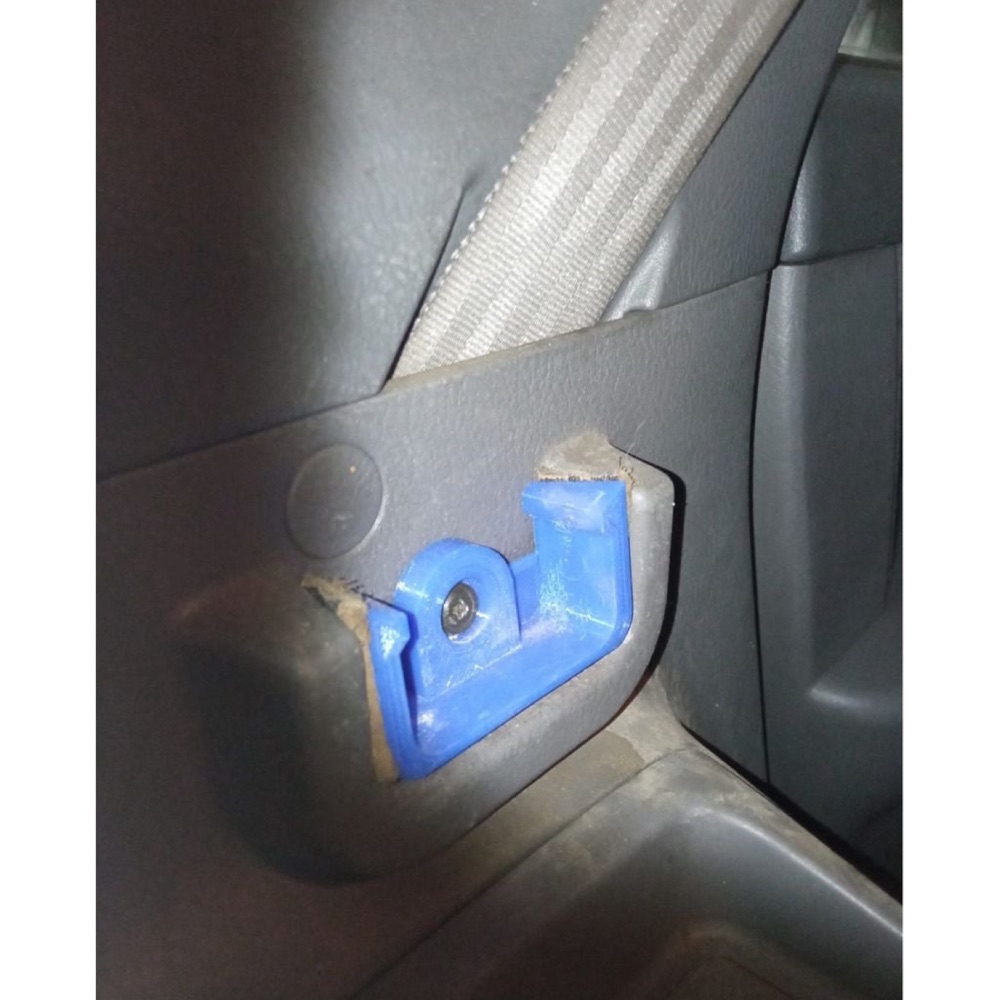 Kia Carens Bagaj Örtüsü Bağlantı Adaptörü görsel 2