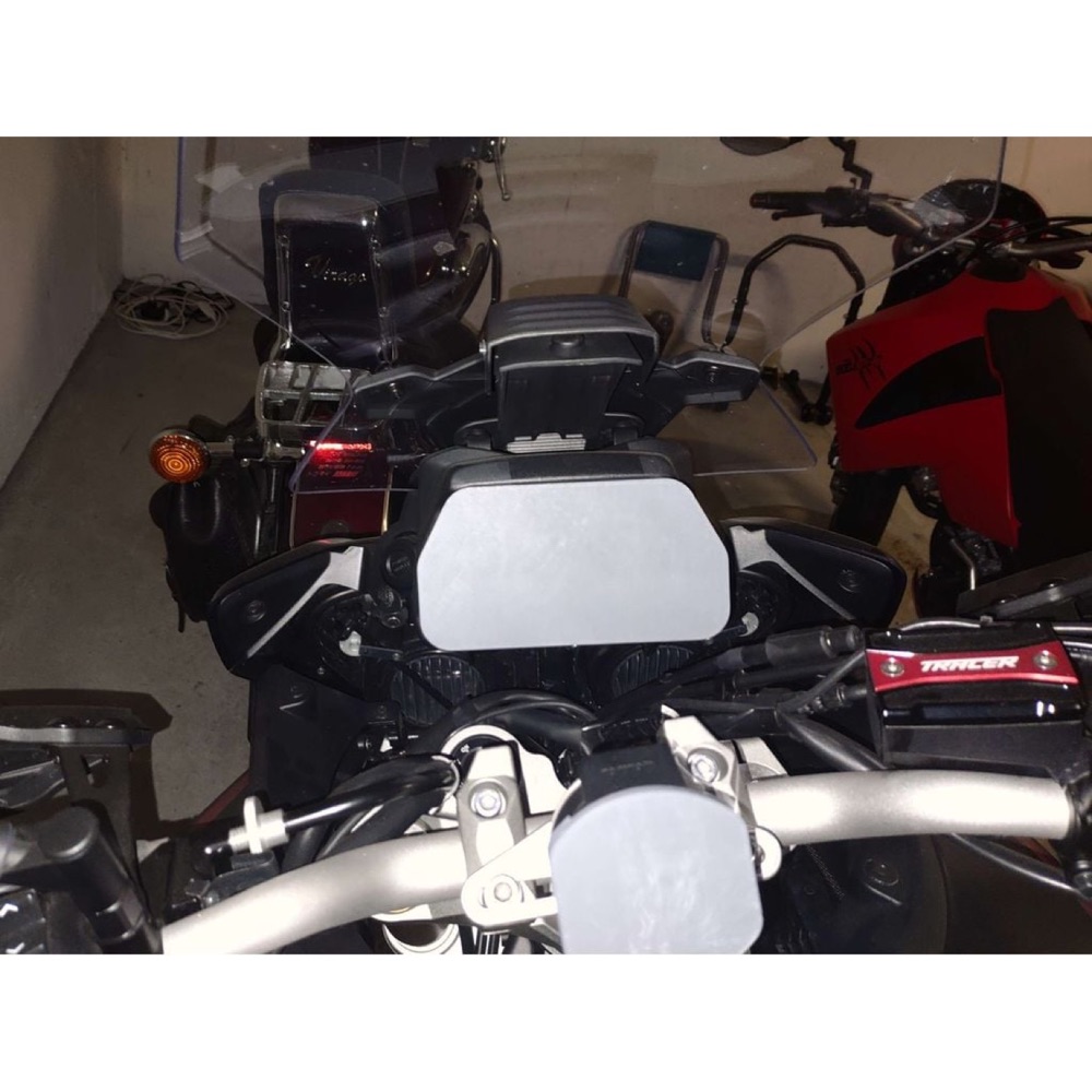 Yamaha Tracer 900 / 900GT Gösterge Güneşliği