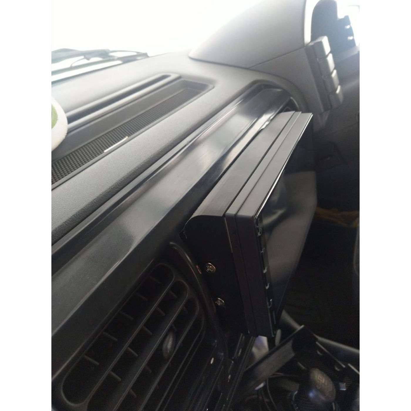 Land Rover Discovery 2 Teyp Çerçevesi görsel 2