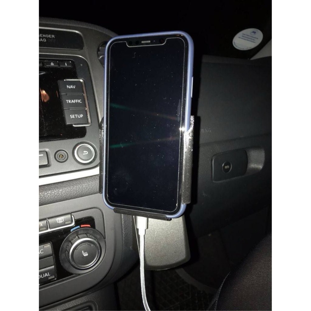 Volkswagen iPhone 11 Telefon Adaptör Plakası görsel 3