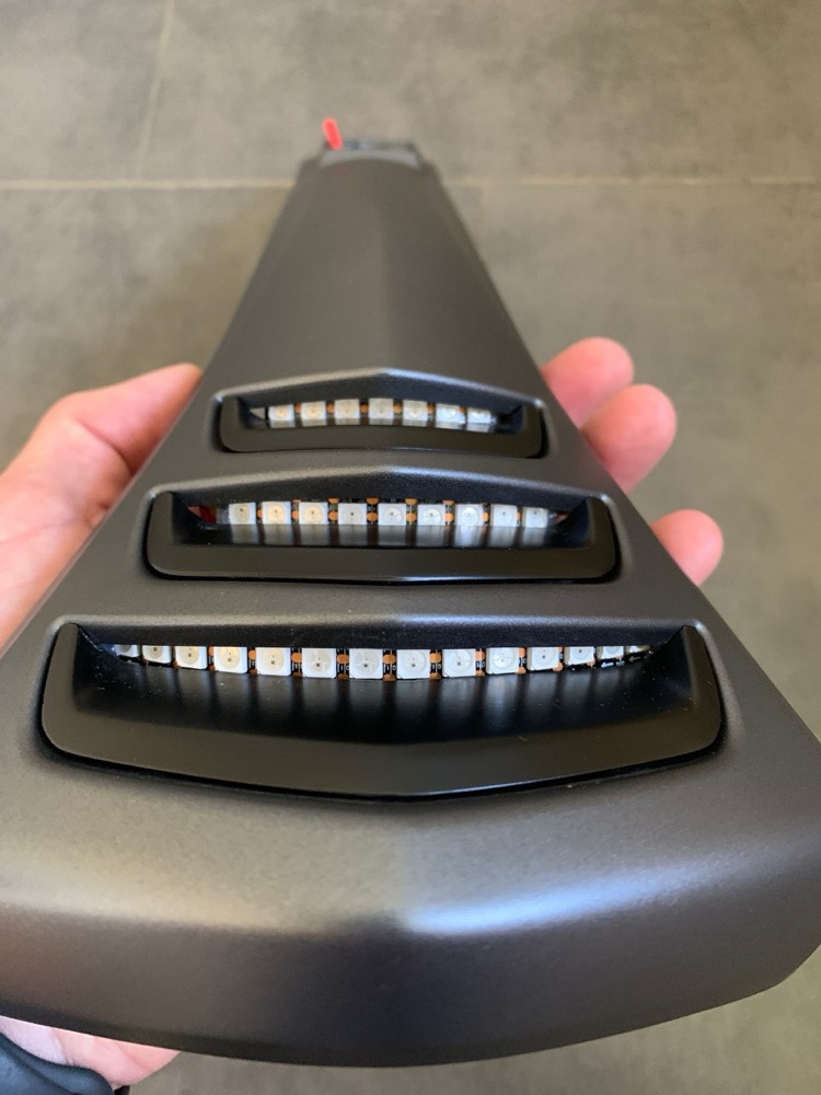 Vespa GTS300 HPE Kaskad LED Montajı görsel 20