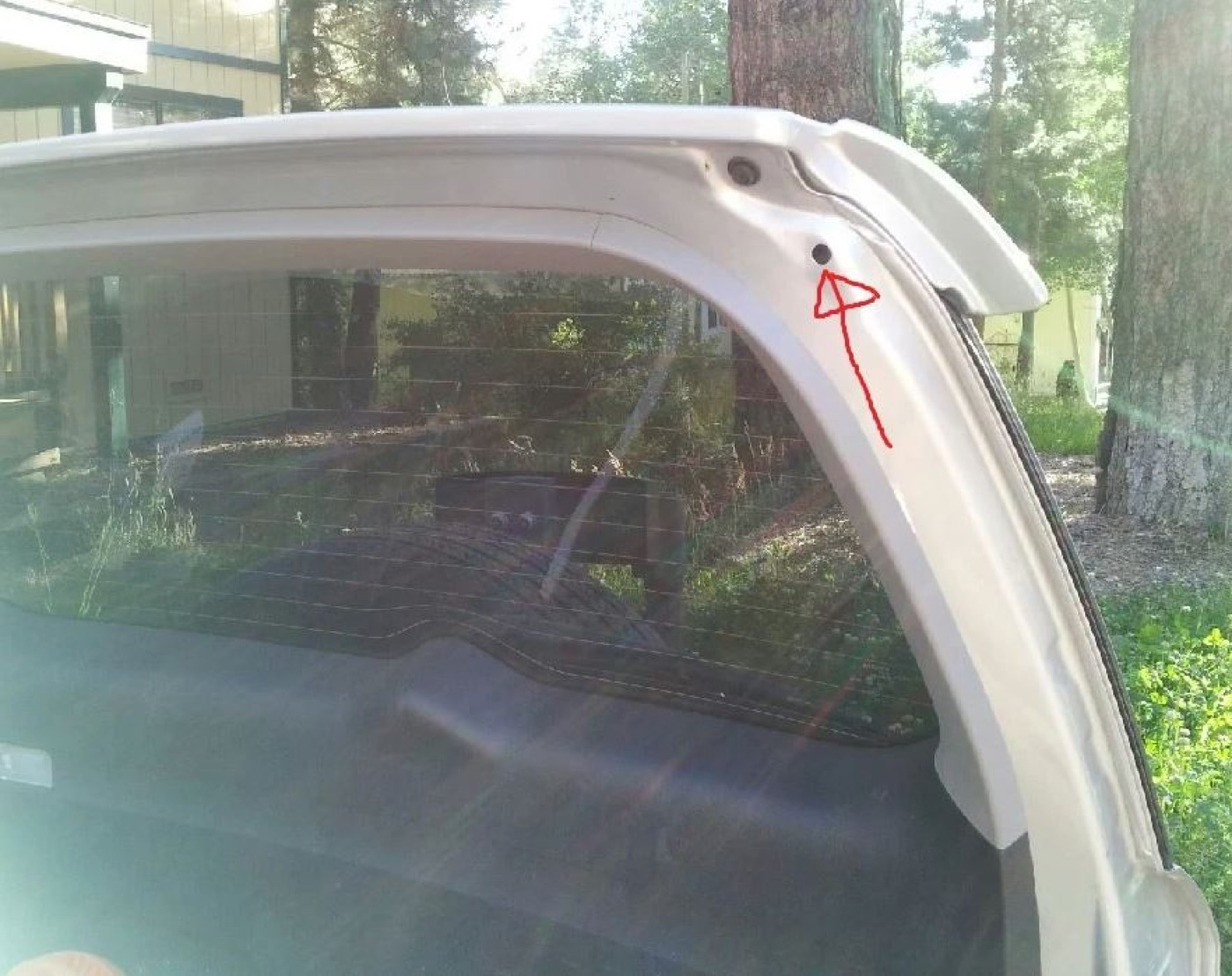 Arka Bagaj Kapısı Yastığı (Toyota RAV4 II) görsel 4
