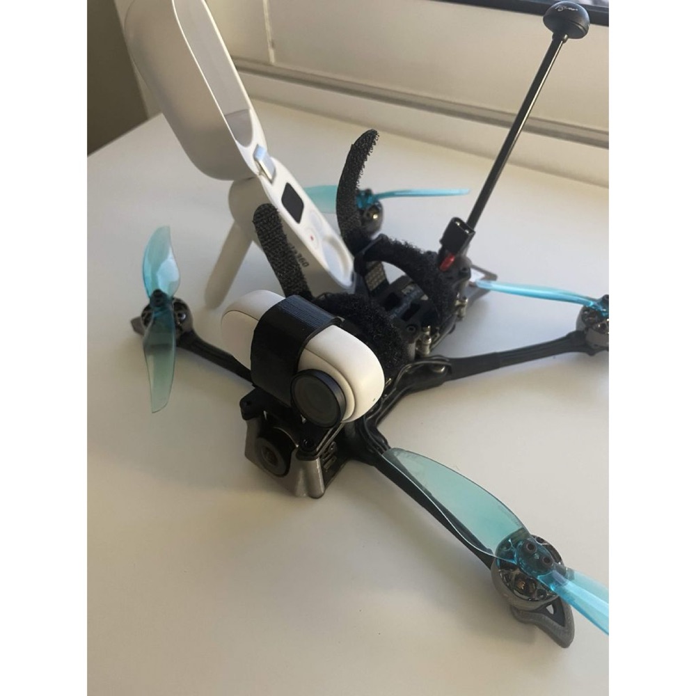 Insta360 GO 2 Flywoo Explorer LR 4 Drone Montajı görsel 2