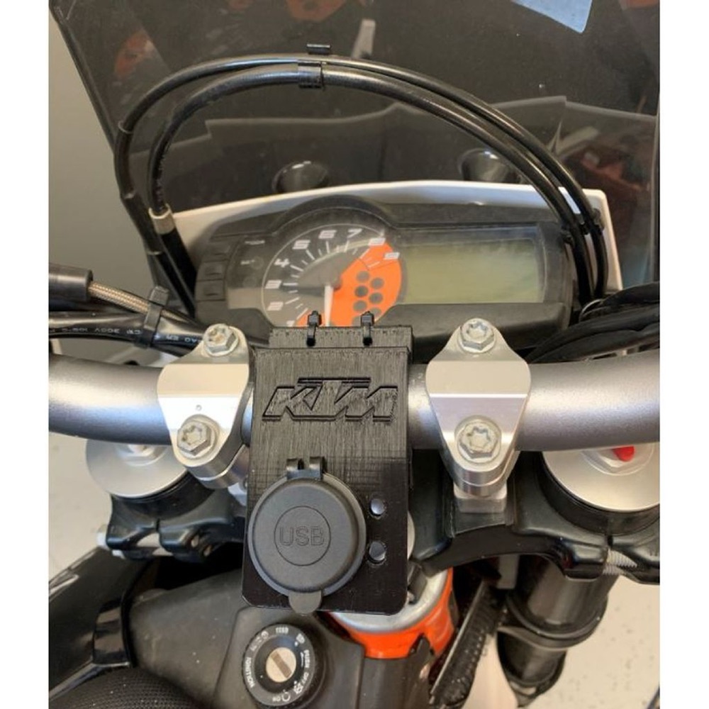 KTM 690 Gidon USB Girişi görsel 3