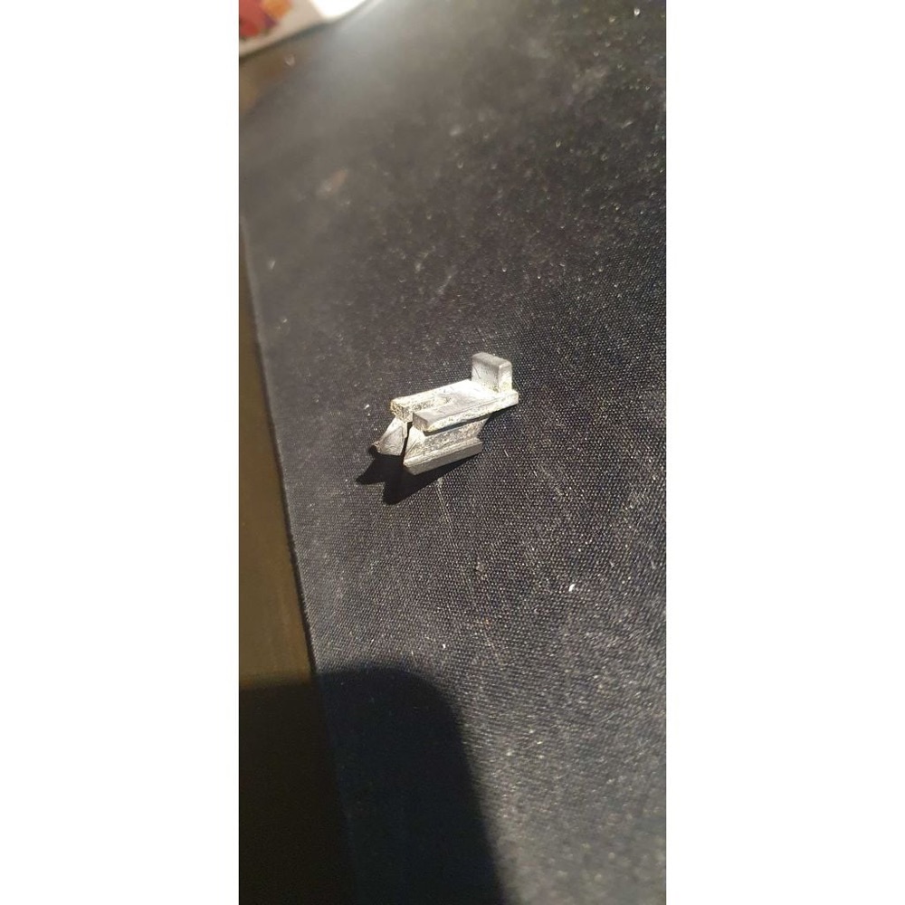 Volvo 740 Kar Izgarası (Snowcap) Klipsi