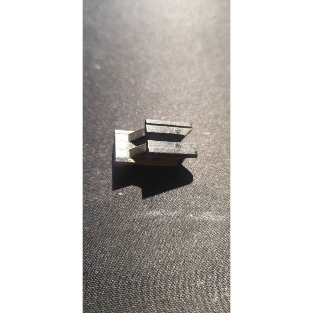 Volvo 740 Kar Izgarası (Snowcap) Klipsi görsel 2