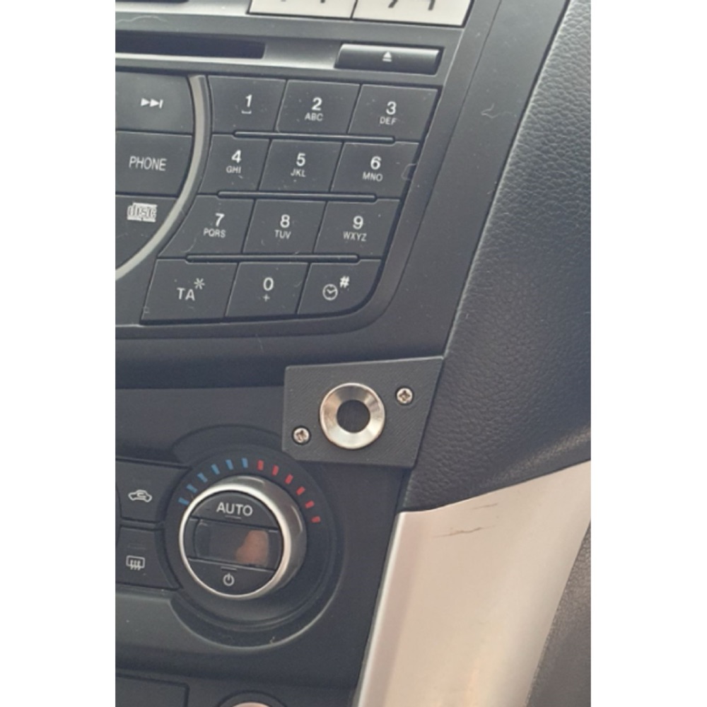 Mazda BT-50 UP UHF Telsiz Montaj Tepsisi