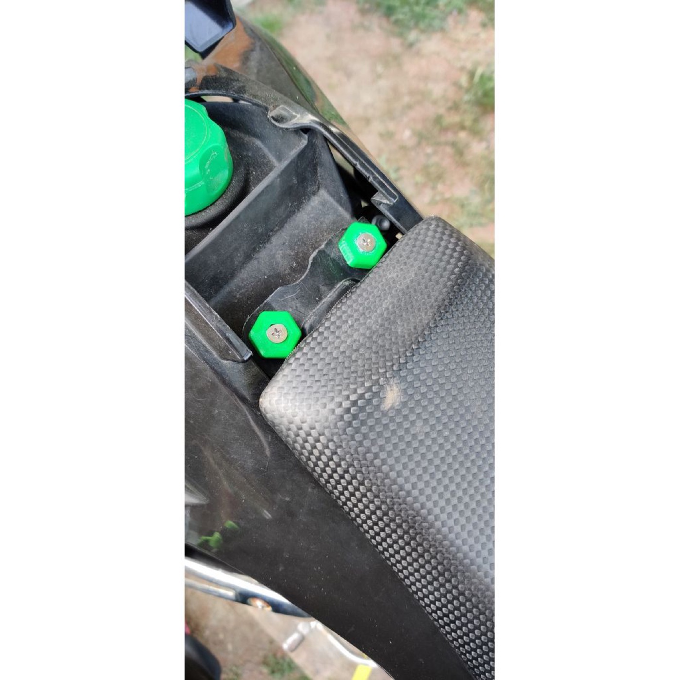 Derbi/Aprilia/Gilera Koltuk Vidası