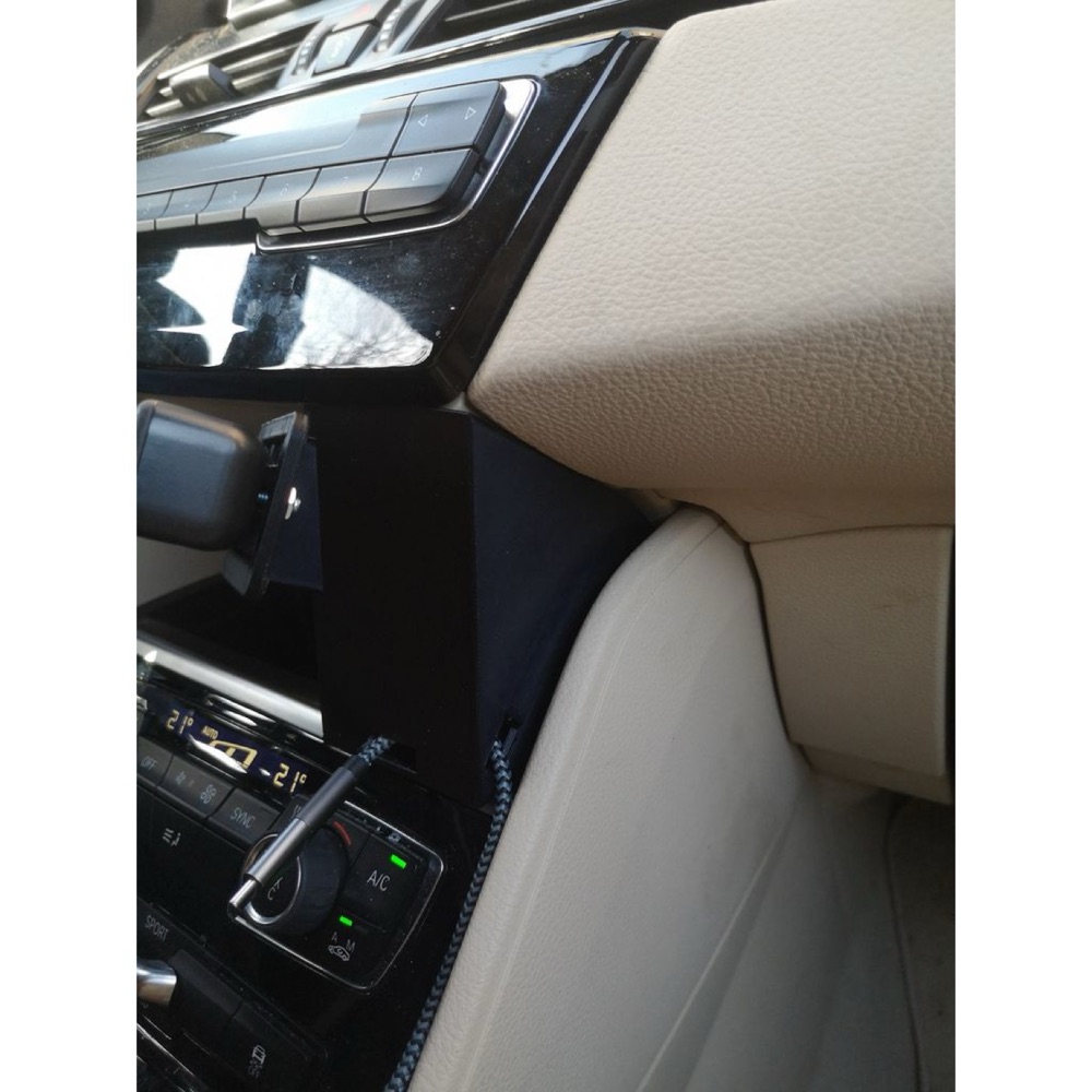 Akıllı Telefon Tutucu (BMW Active Tourer Uyumlu)