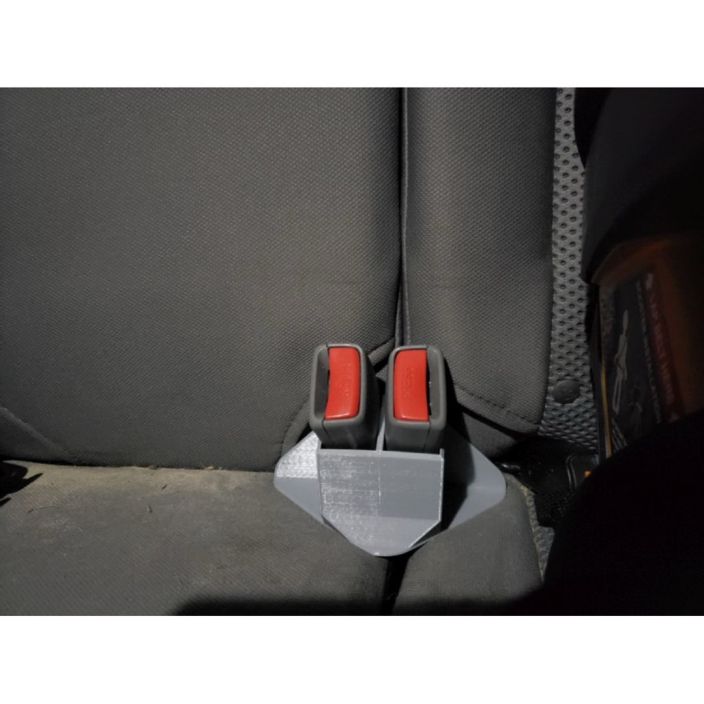 Toyota Tacoma Emniyet Kemeri Tutucu (Tek/Çift)