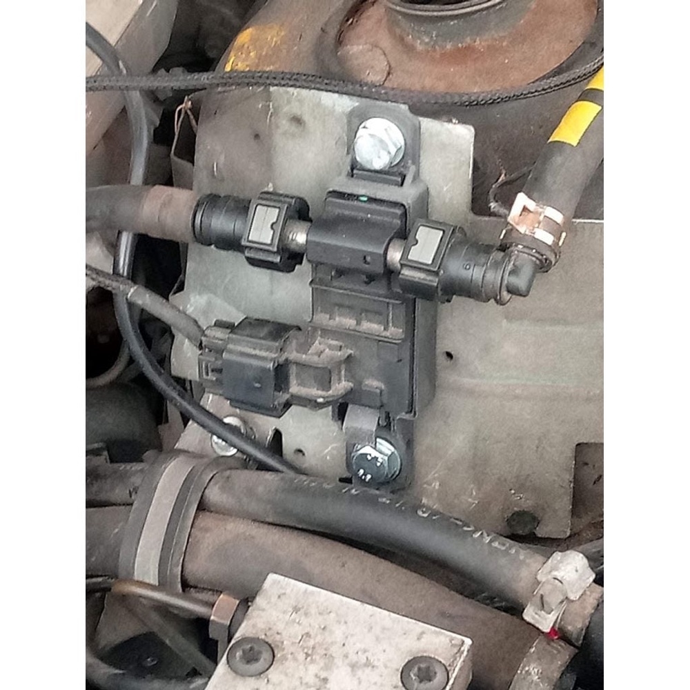 Volvo 940 Flex Fuel Sensör Braketi görsel 4