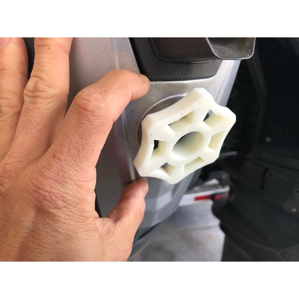 Evinrude 250 Alt Kapak Somunu ve Anahtar Seti görsel 5