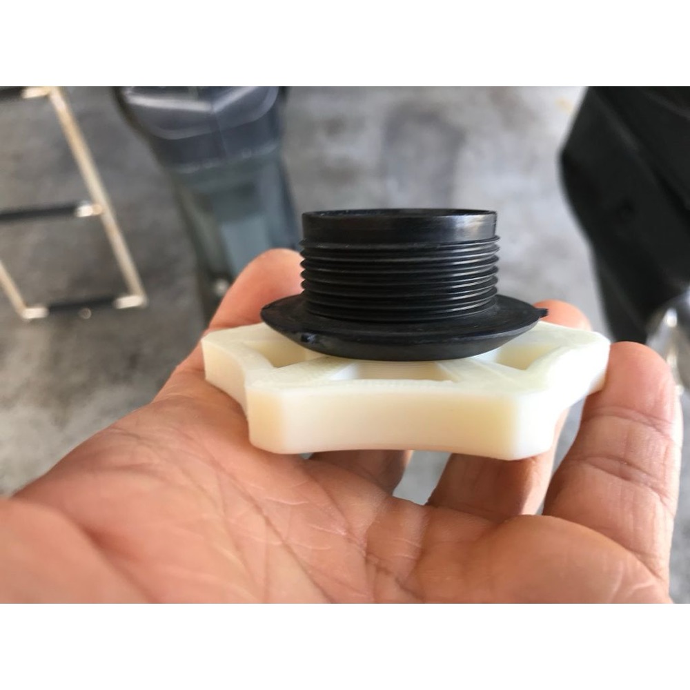 Evinrude 250 Alt Kapak Somunu ve Anahtar Seti görsel 6