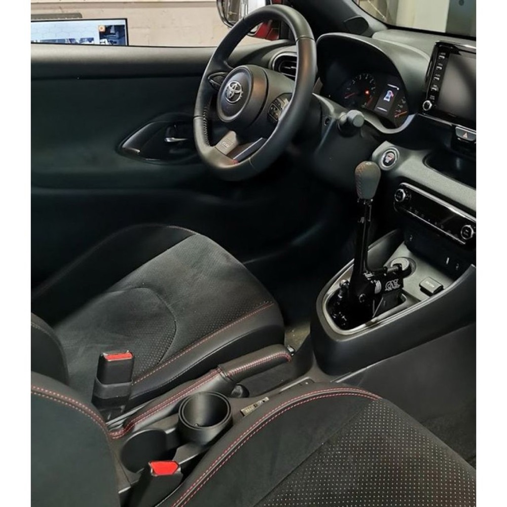 Toyota Bardaklık Yaris 2020