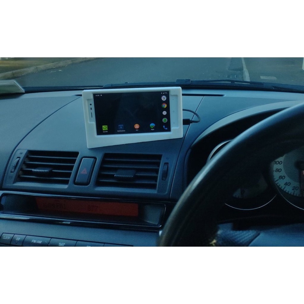 Mazda 3 BK Navigasyon Telefon Tutucu Gizli USB