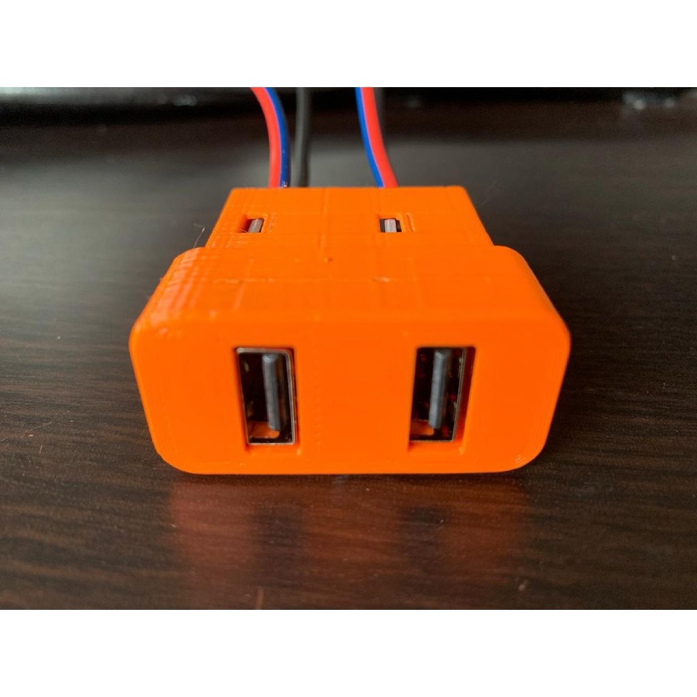 Mazda MX-5 Dashboard USB Girişi Paneli görsel 2
