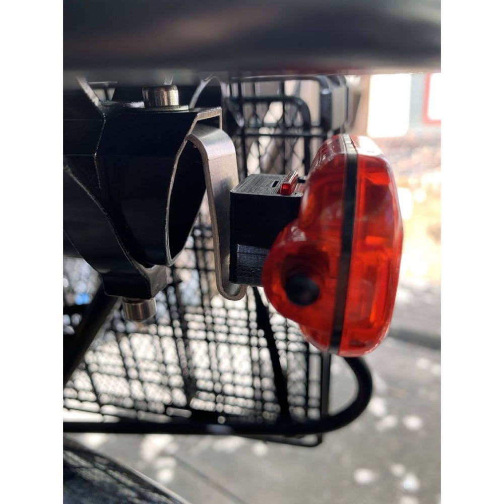 Bisiklet Taşıyıcı Işık Adaptörü