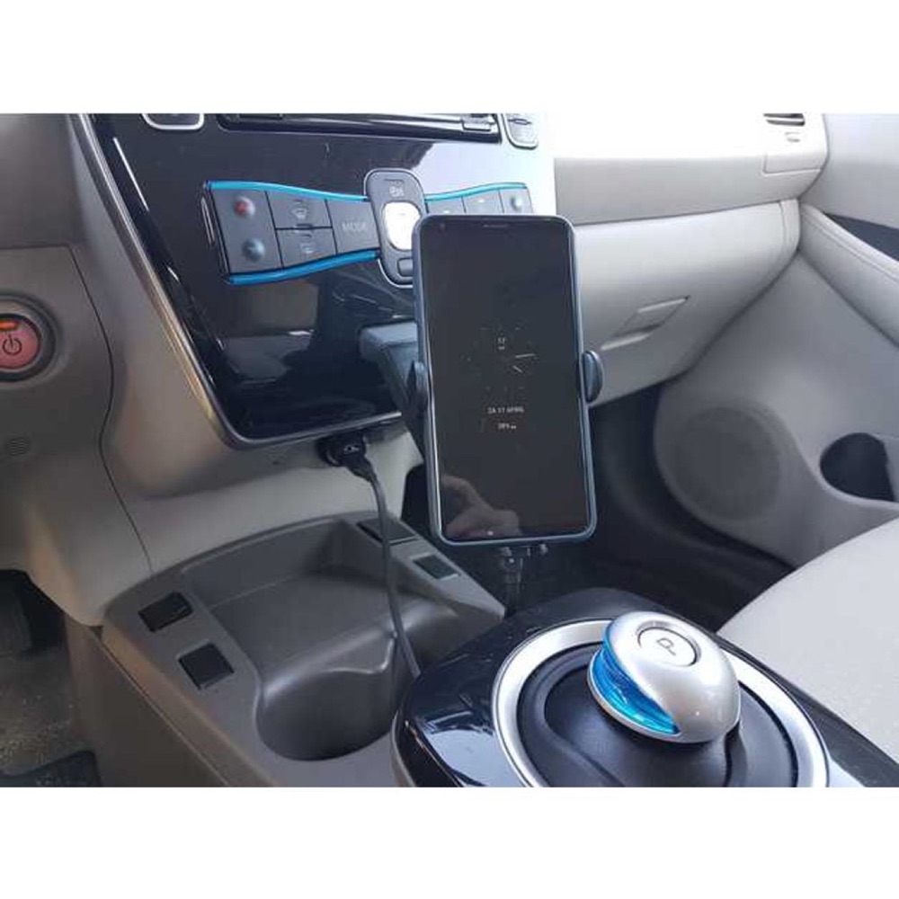 Nissan Leaf telefon tutucu braketi