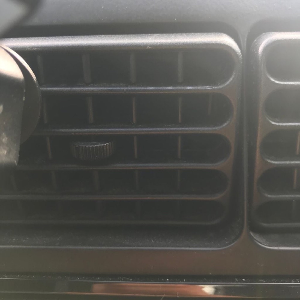 VW Polo 6N1 Hava Kanalı Telefon Tutucu görsel 3