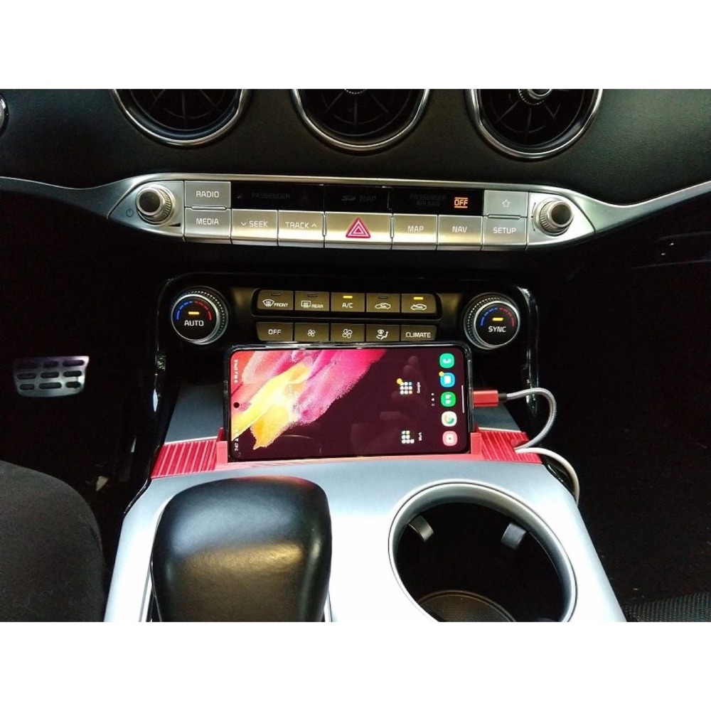 Kia Stinger Ön Konsol Telefon Tutucu