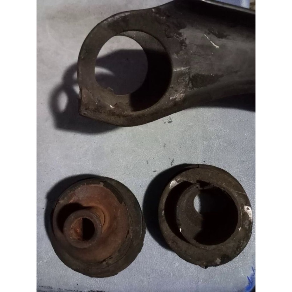 Ford Aerostar Şanzıman Çapraz Bağlantı Burcu görsel 3