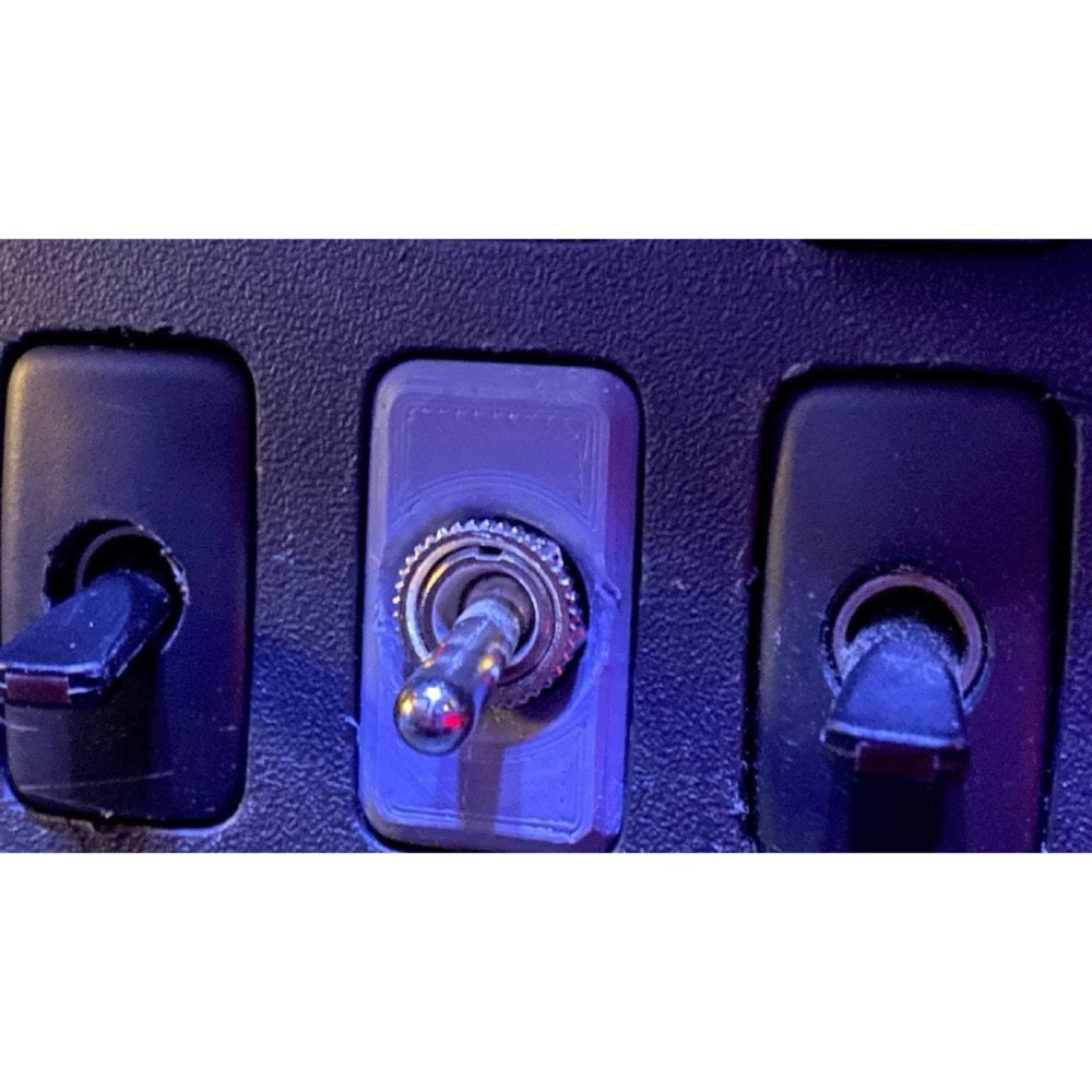 Toyota 12 mm toggle anahtar kapağı görsel 2