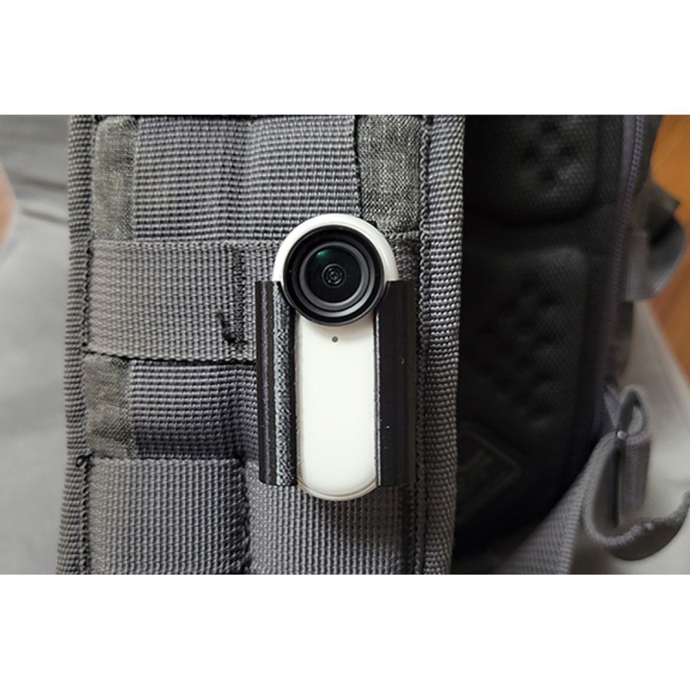 Insta360 GO 2 Dikey MOLLE Klipsi görsel 2