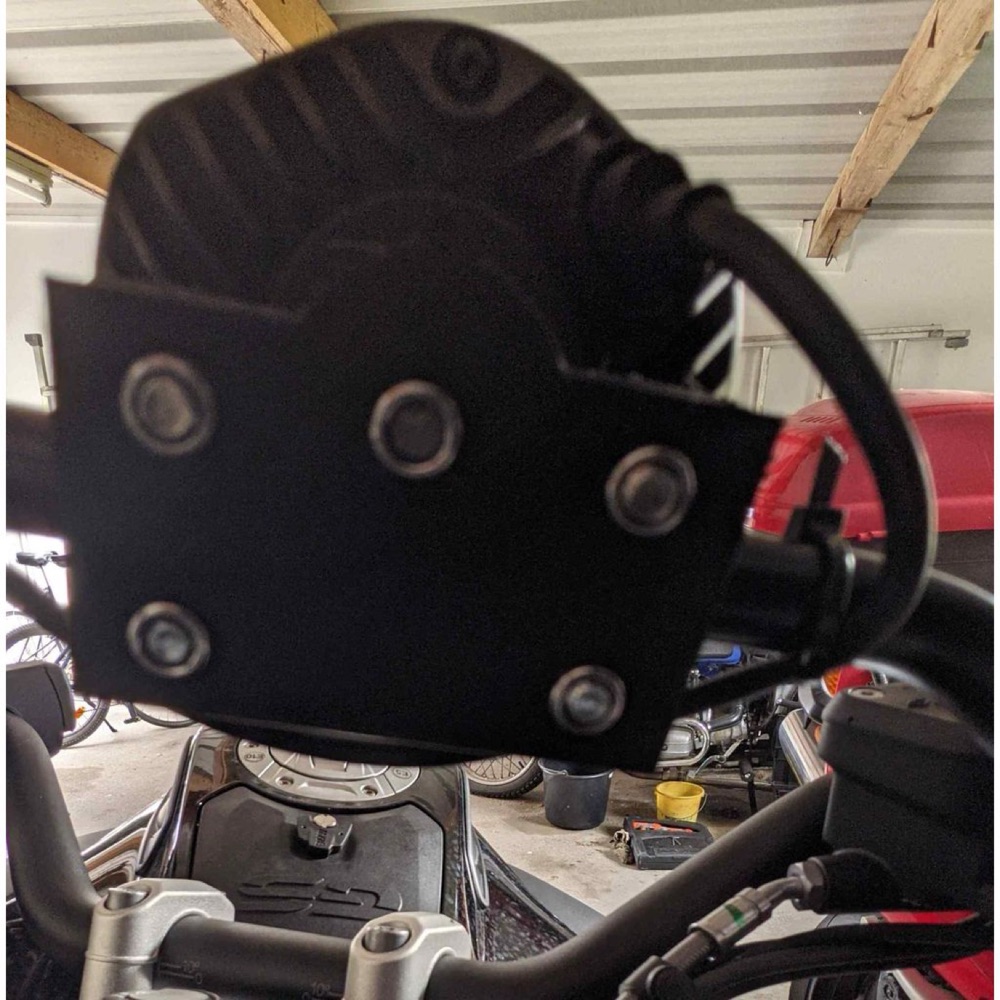 Kablosuz Şarjlı Navigasyon Tutucusu Quadlock (BMW R1200/1250 GS Uyumlu) görsel 2