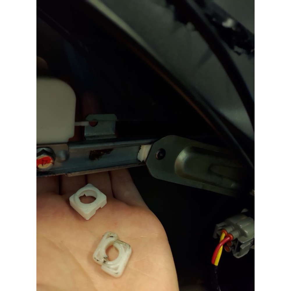 Mitsubishi Lancer Cam Motoru Kızak Burcu görsel 3
