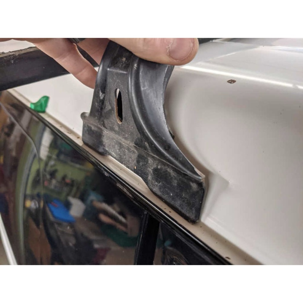Mitsubishi Delica L300 Port Bagaj Ayağı (Thule Yağmur Oluğu Tipi) görsel 3