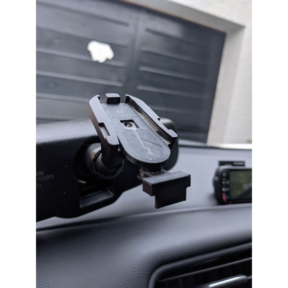 Nissan Leaf Nextbase dash kamera ayna montaj parçası görsel 3