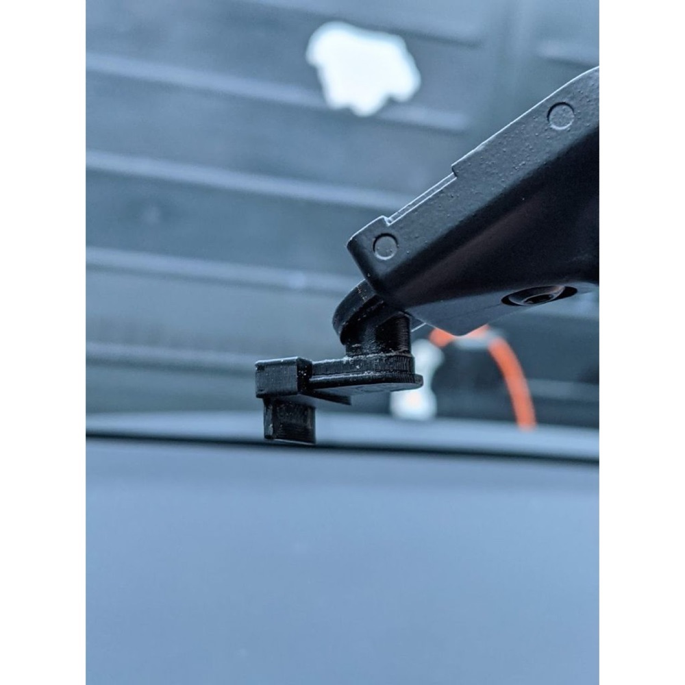 Nissan Leaf Nextbase dash kamera ayna montaj parçası görsel 4