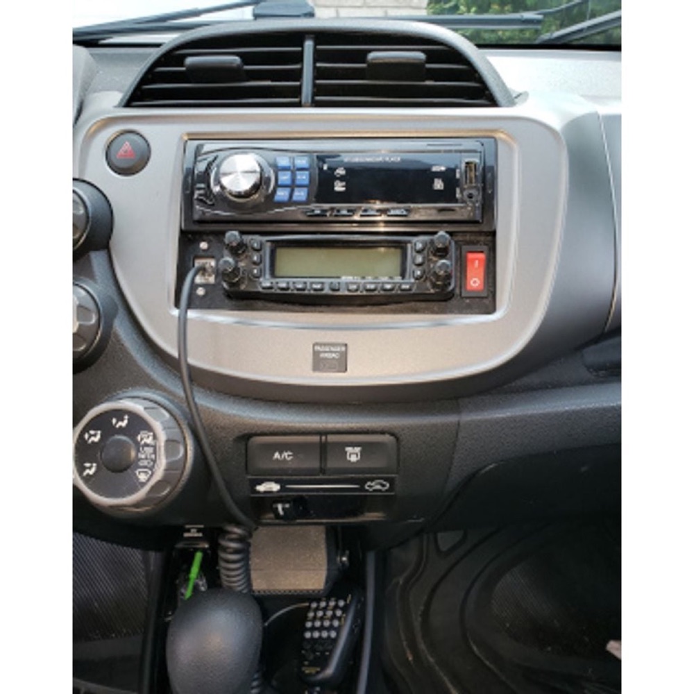 Honda Fit 2009-2013 telsiz/stereo montaj plakası