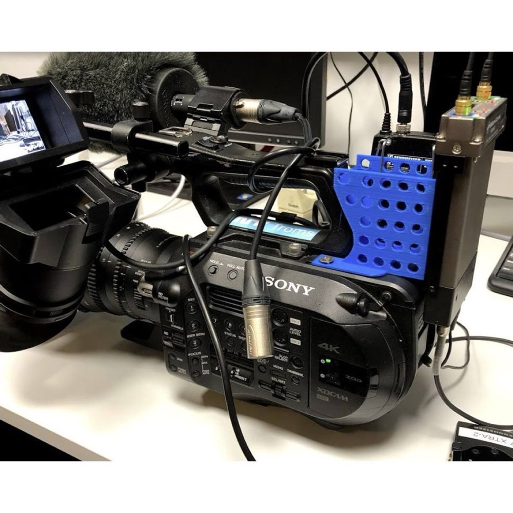 Sony FS7 Arkasına Takılan Kablosuz Ses Alıcı Kutusu (Wisycom ve Sennheiser Klipsli Alıcılar)
